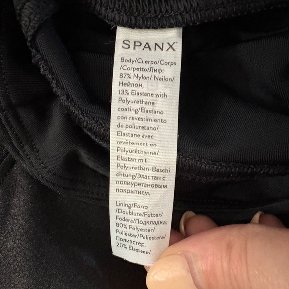 Spanx Black Faux Leather Moto Leggings Size S - Picture 9 of 10